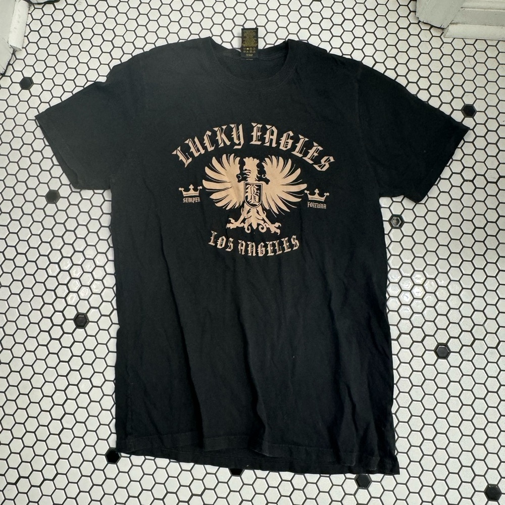 Lucky brand classic fit t shirt size medium